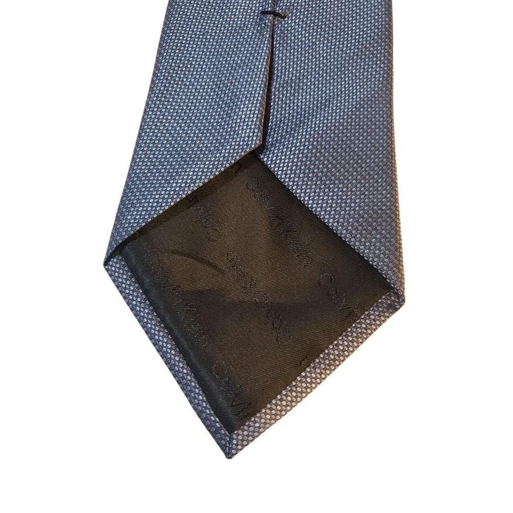 Calvin Klein Mens Tie Necktie Designer‎ Luxury Blue Gray Pin Dot Business Suit